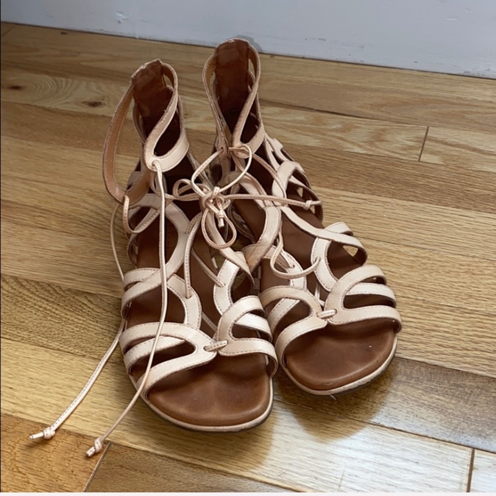 Gentle Souls peach lace up sandals